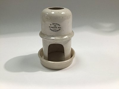 Microscope lamp shade and dish